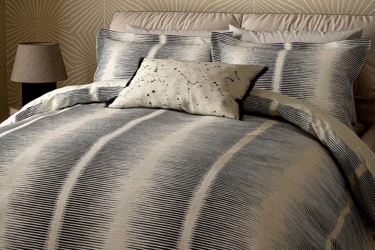 Harlequin | Chaco Duvet Cover Set | Charcoal | Super King-2
