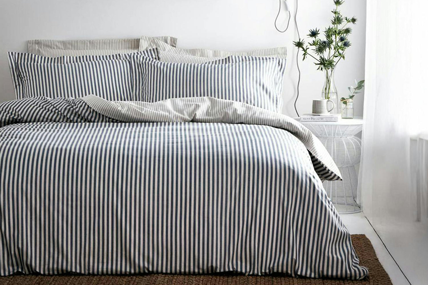 Yard | Hebden Duvet Cover Set | Navy | Super King