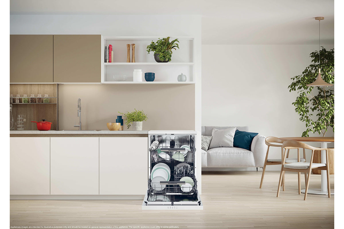 Hoover Freestanding Dishwasher | 14 Place | HFP4C7E0W-80-12