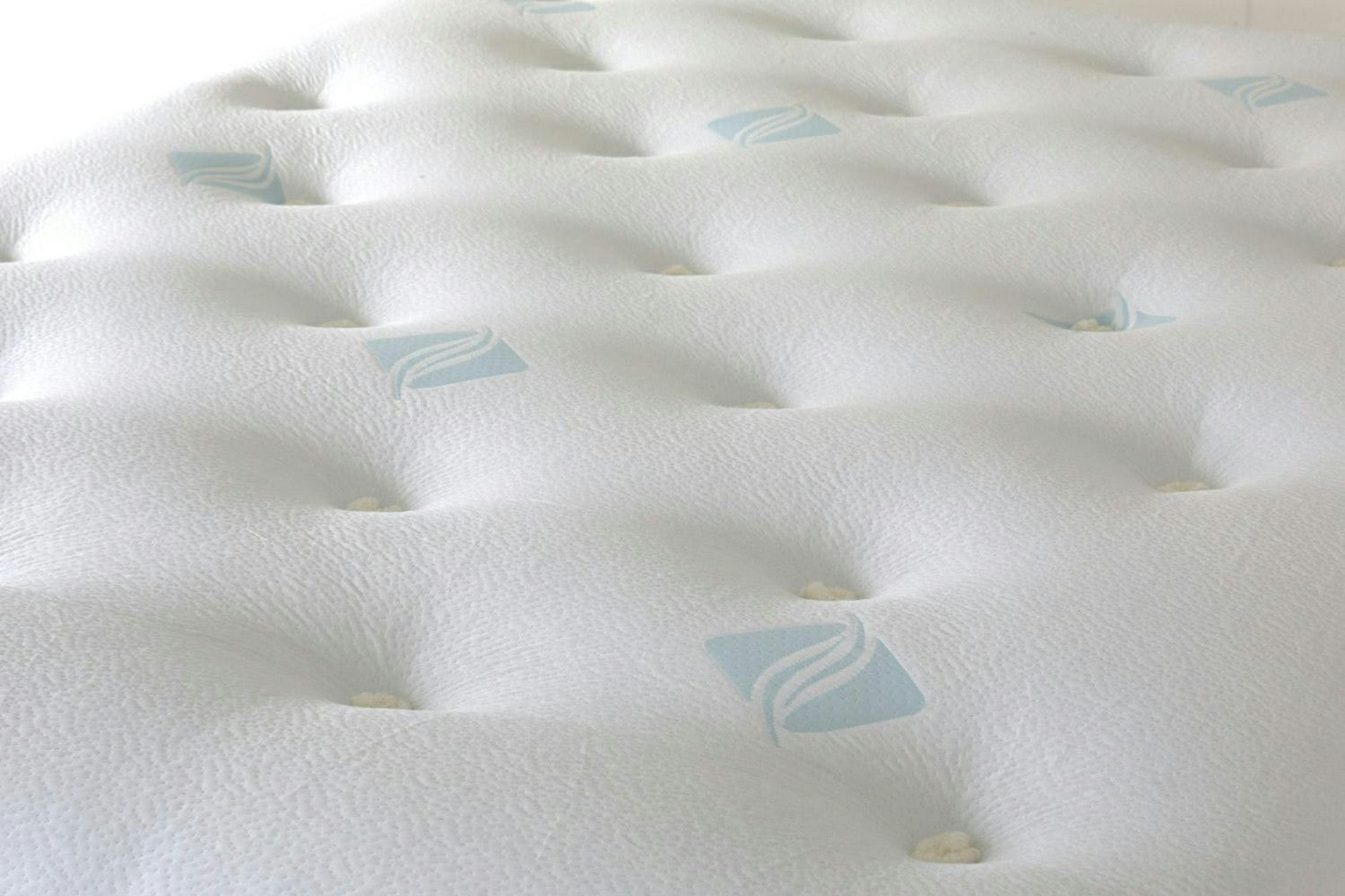 Sleepeezee | Ortho Latex Plush Cool Motion Mattress | Small Double | 4ft-6