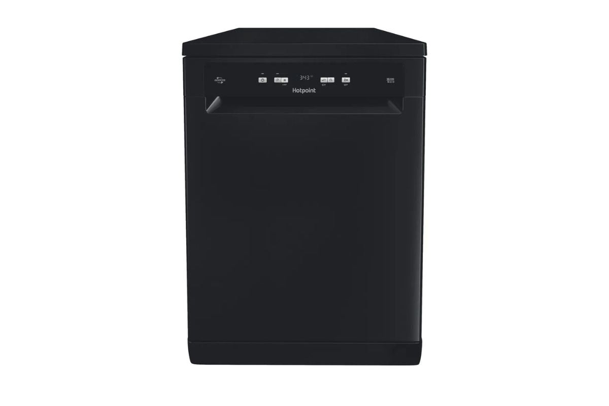 Hotpoint Freestanding Full Size Dishwasher with Rapid Wash | 14 Place | HP2FFC14BN6BUK