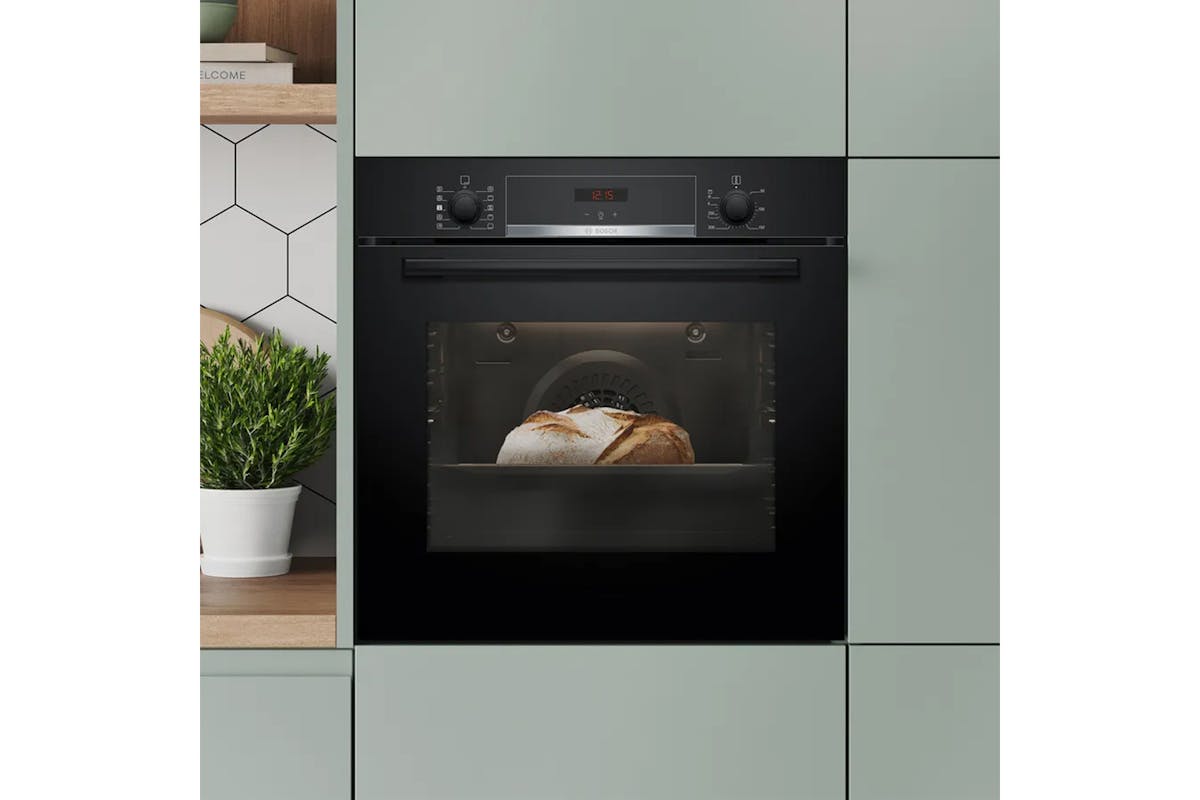Bosch Series 4 Built-in Single Oven | HQA534BB3B-2