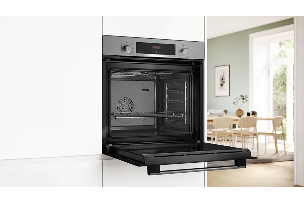 Bosch Series 4 Built-in Single Oven | HQA534BS3B-4