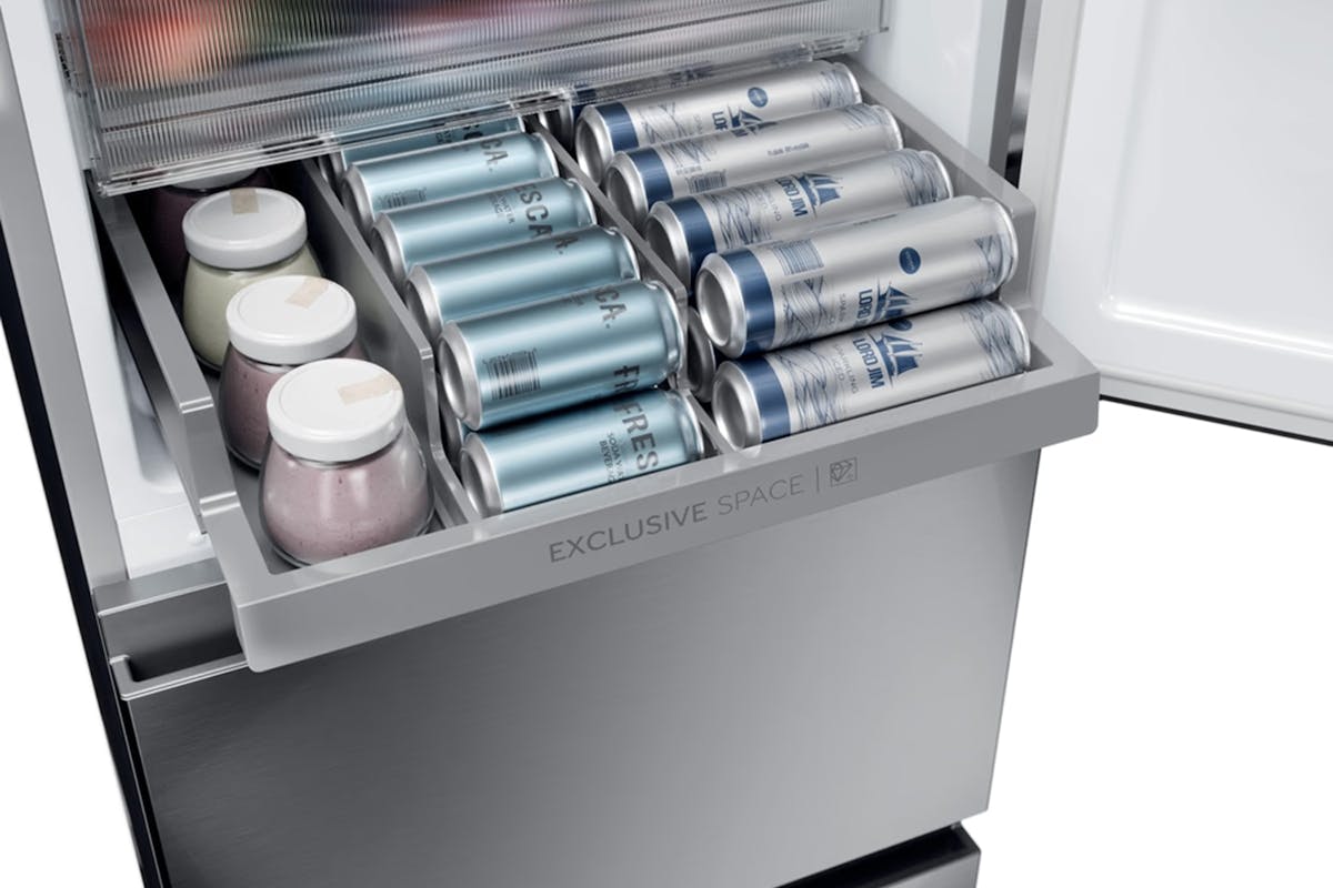 Haier 3D 55 Series Freestanding Fridge Freezer | HTR3518ENMXK-15