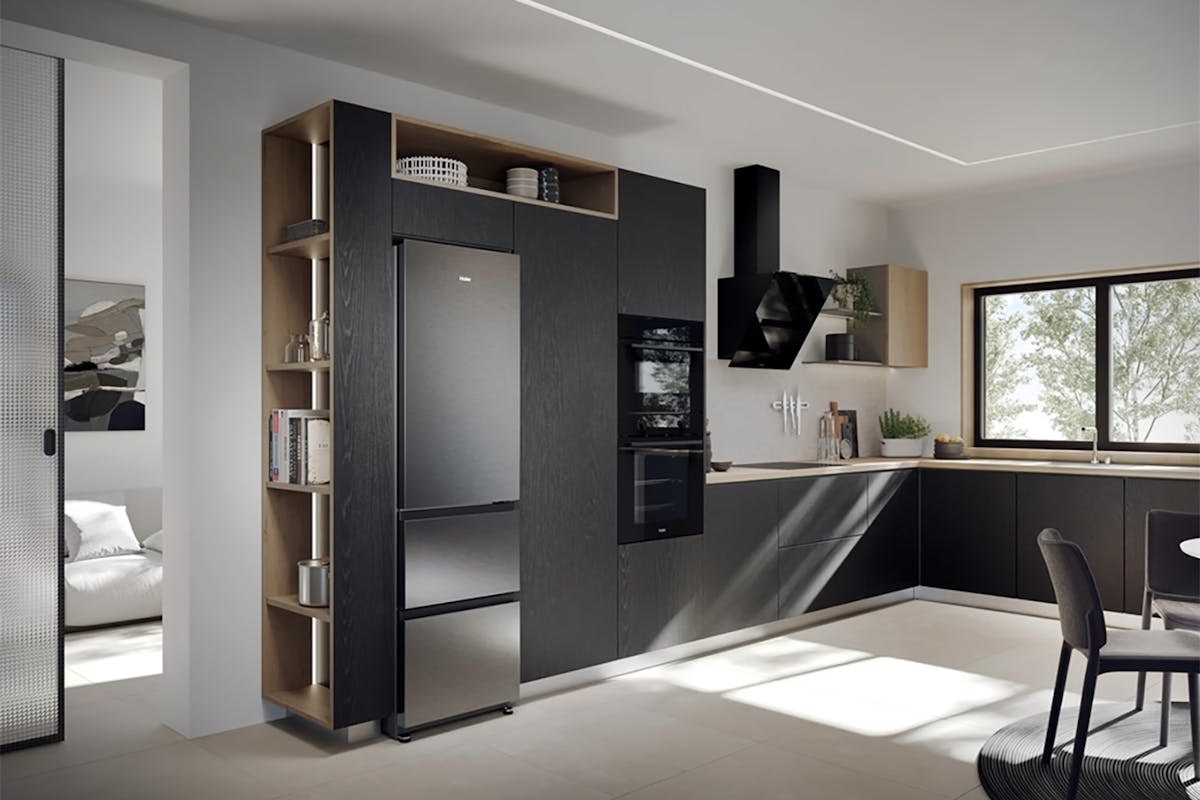 Haier 3D 55 Series Freestanding Fridge Freezer | HTR3518ENMXK-17