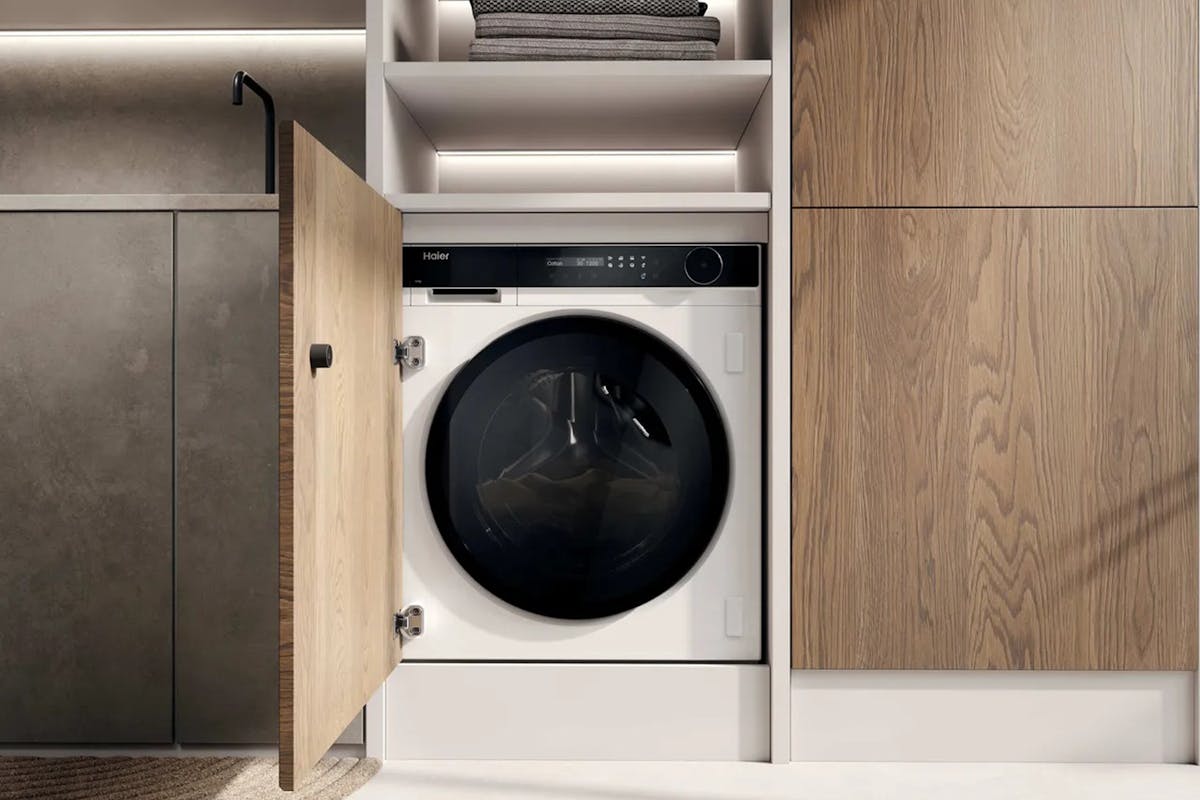 Haier Series 8 10kg Built-in Washing Machine | HWB100B14858U1-2
