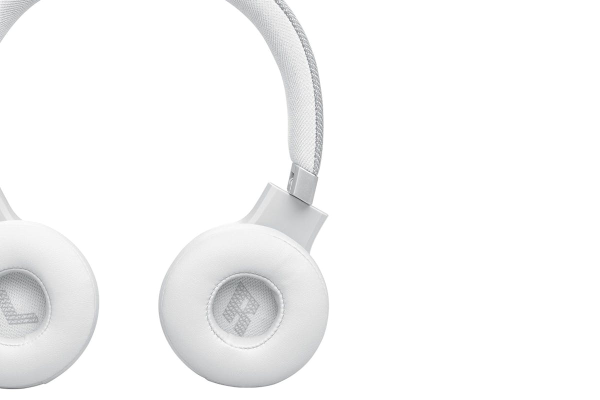 JBL Live 670NC On-Ear Wireless Noise Cancelling Headphone | White-6