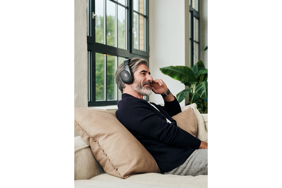 Sennheiser RS 120-W On-Ear Wireless Headphone | Black-20