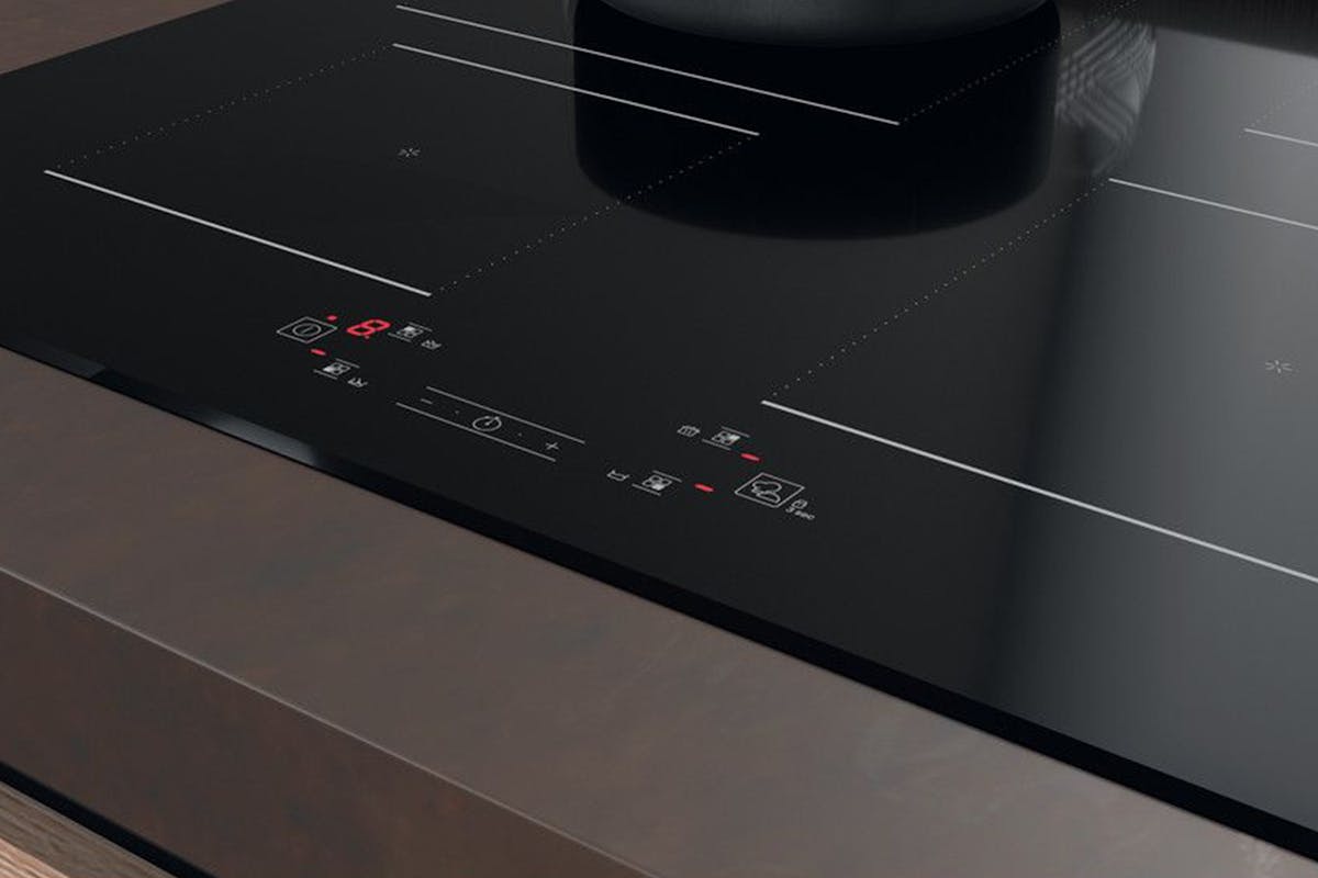 Hotpoint 60cm Induction Hob | TQ4160SBF-9
