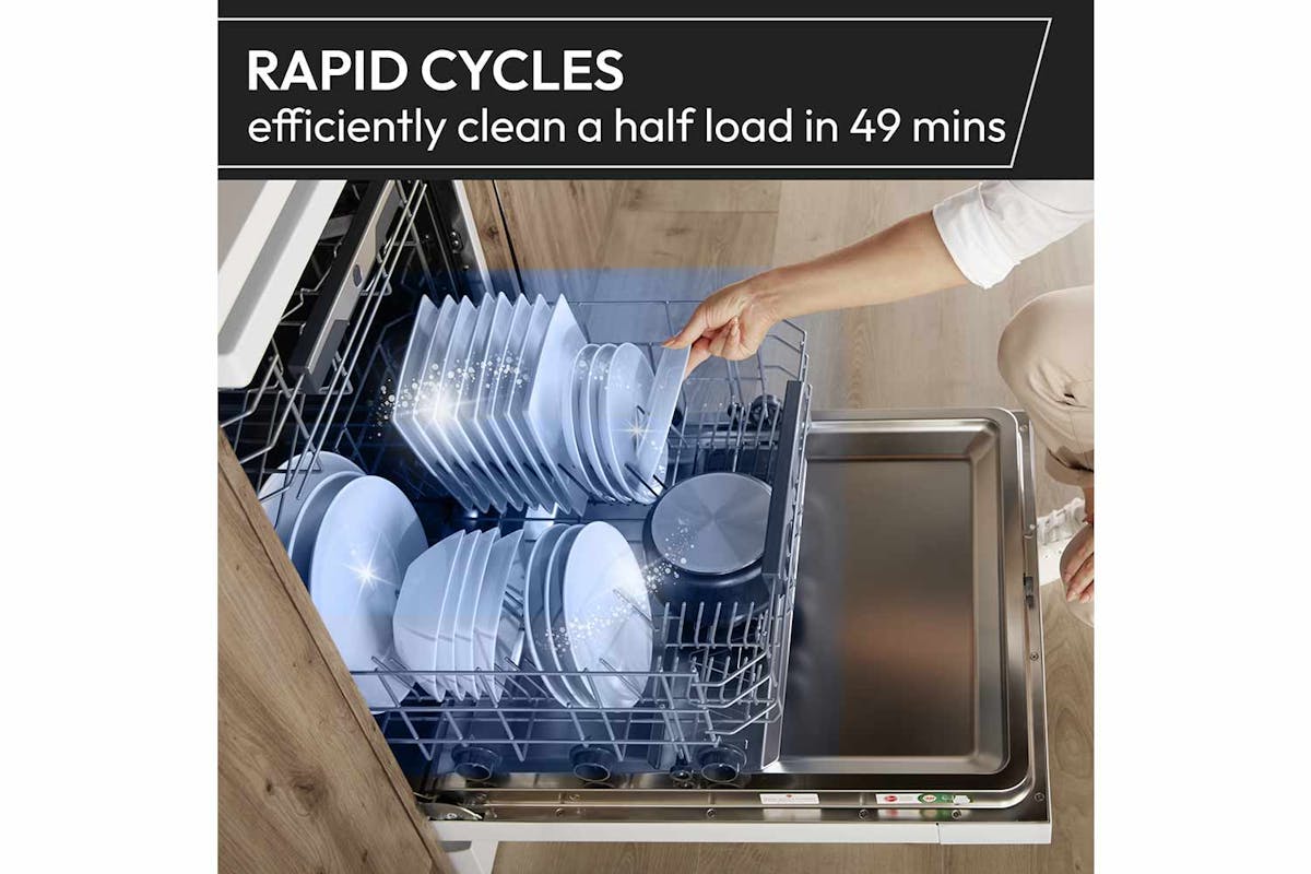 Hoover Freestanding Dishwasher | 13 Place | HF3C7L0W-80-8