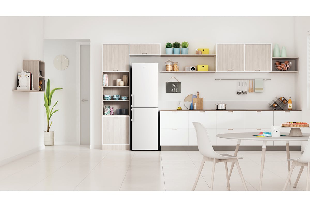 Indesit 55cm Freestanding Fridge Freezer | IB55732WUK-3