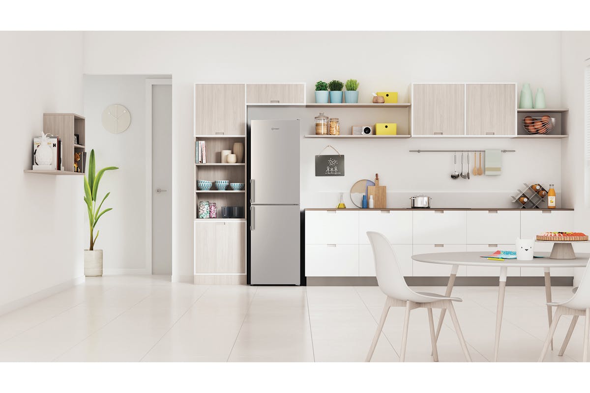 Indesit 55cm Freestanding Fridge Freezer | IB55732SUK-2