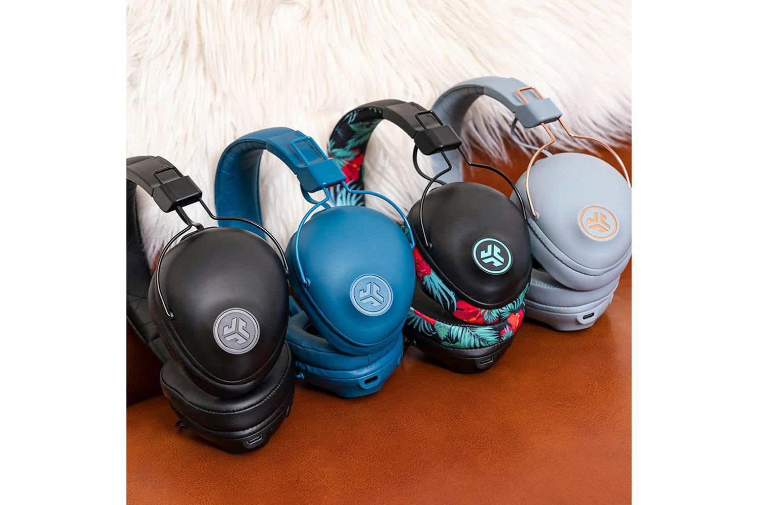 Jlab Studio Pro Wireless Over-ear Headphones | Black-8
