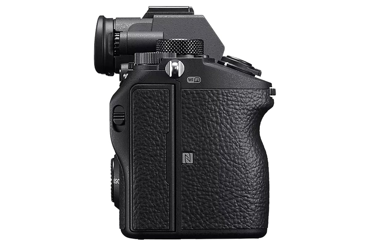 Sony Alpha 7 III with 35mm Full-Frame Image Sensor-5