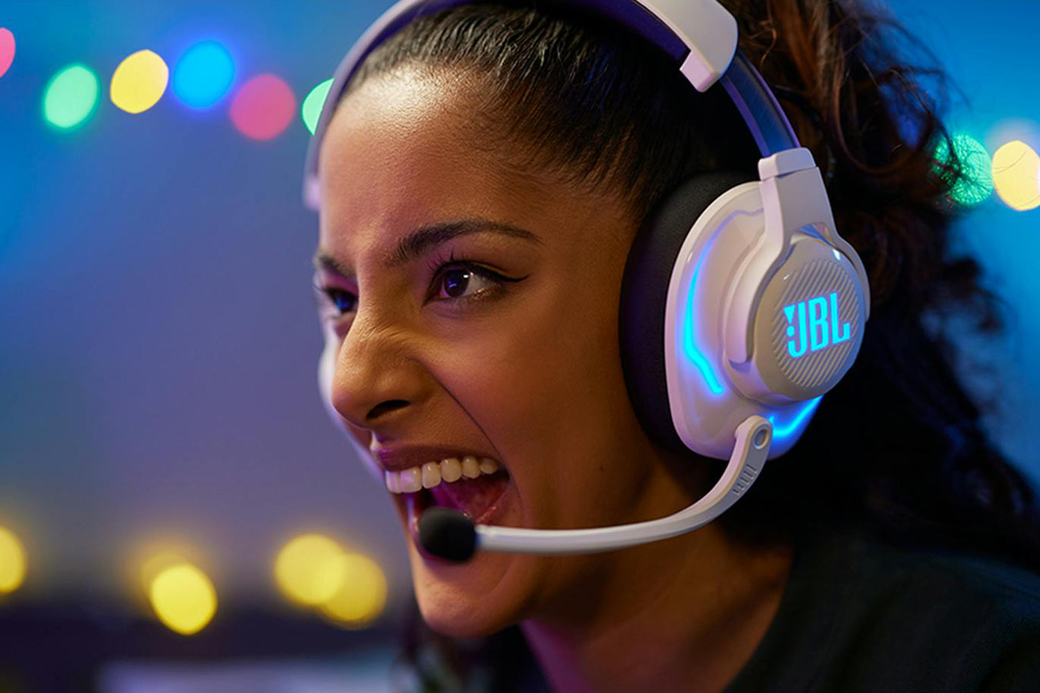 JBL Quantum 910P Console Over-Ear Noise Cancelling Headphone for PlayStation | White-2