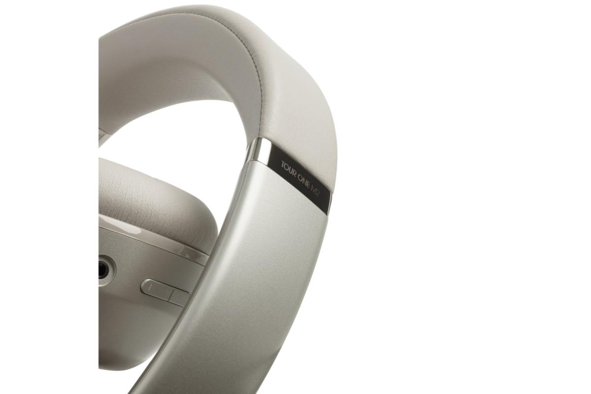 JBL Tour One M2 Wireless Headphones | Sand | JBLTOURONEM2CPG-3