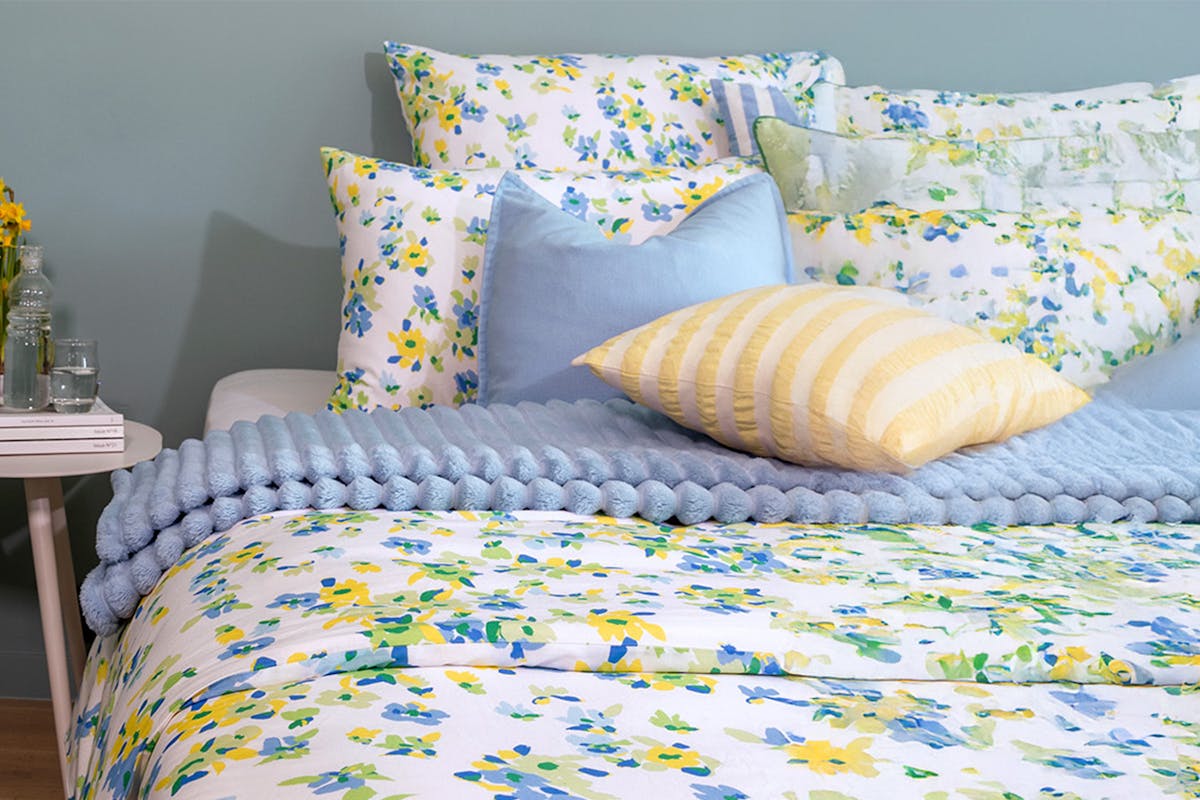 Seersucker Cushion | Yellow/White | 45 x 45 cm-2