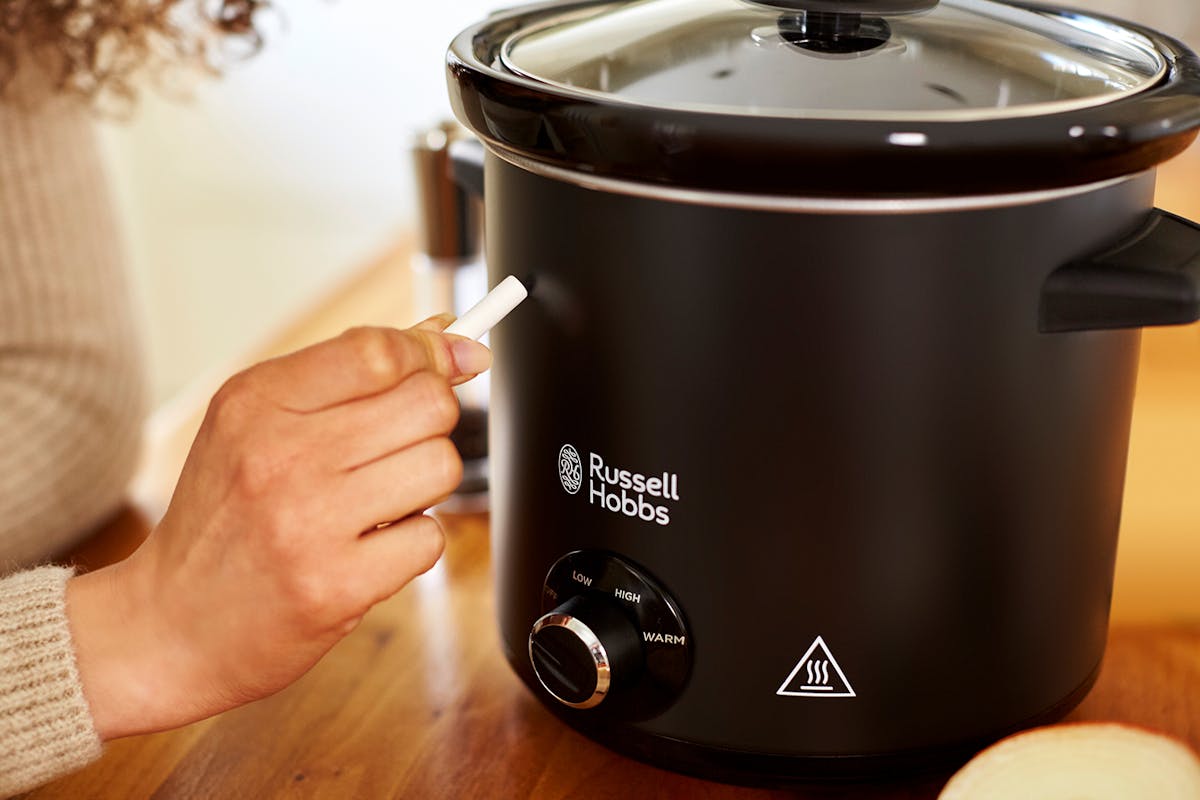Russell Hobbs 3.5L Chalk Board Slow Cooker | 24180 | Black-7
