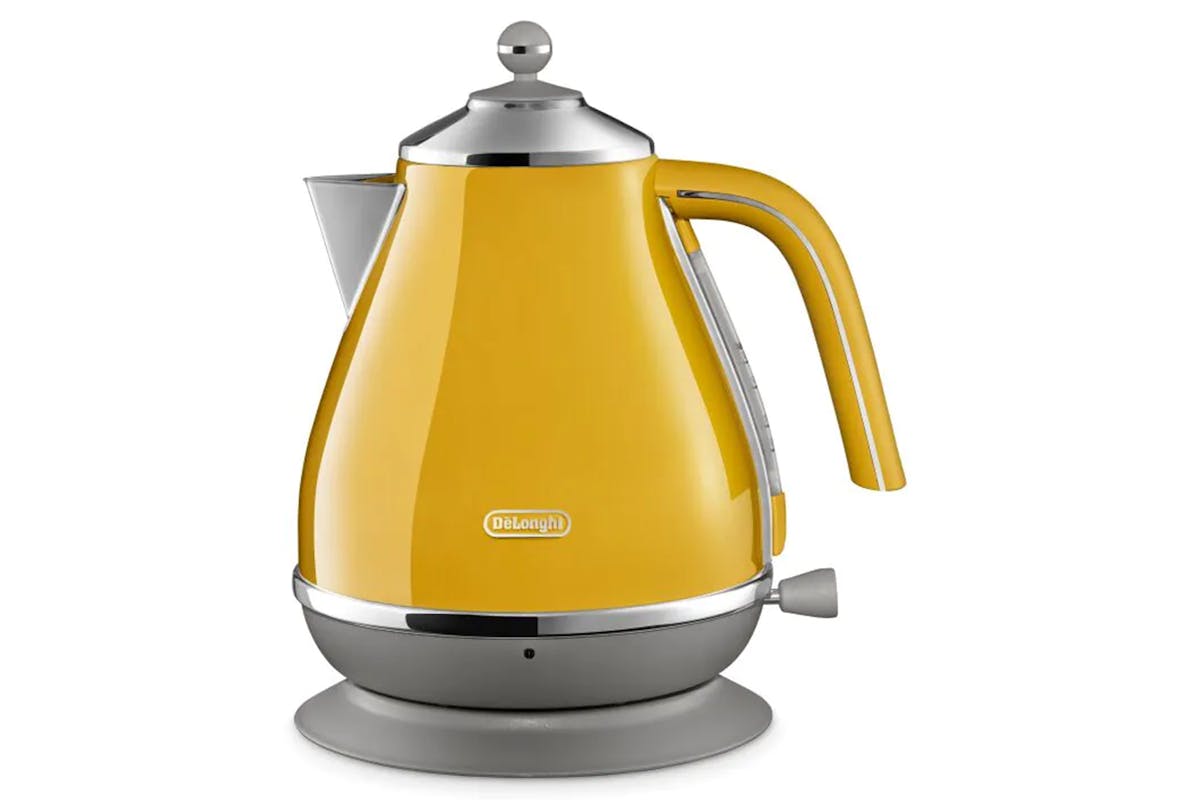 DeLonghi 1.7L Icona Capitals Kettle | KBOC3001Y | Yellow-3