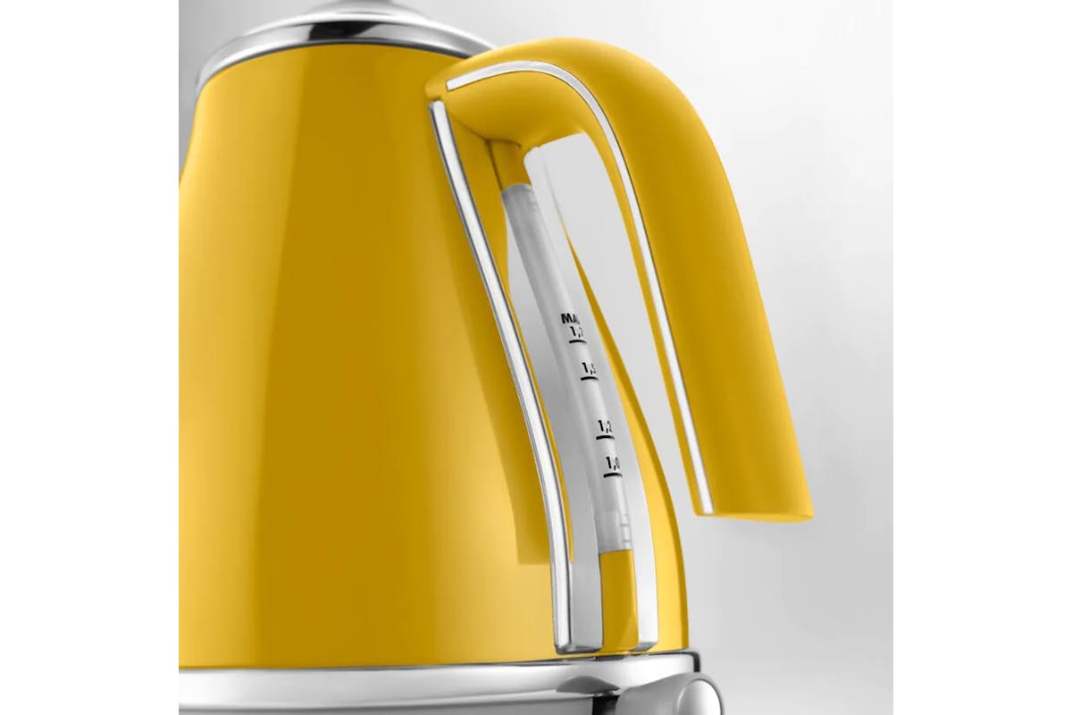 DeLonghi 1.7L Icona Capitals Kettle | KBOC3001Y | Yellow-6