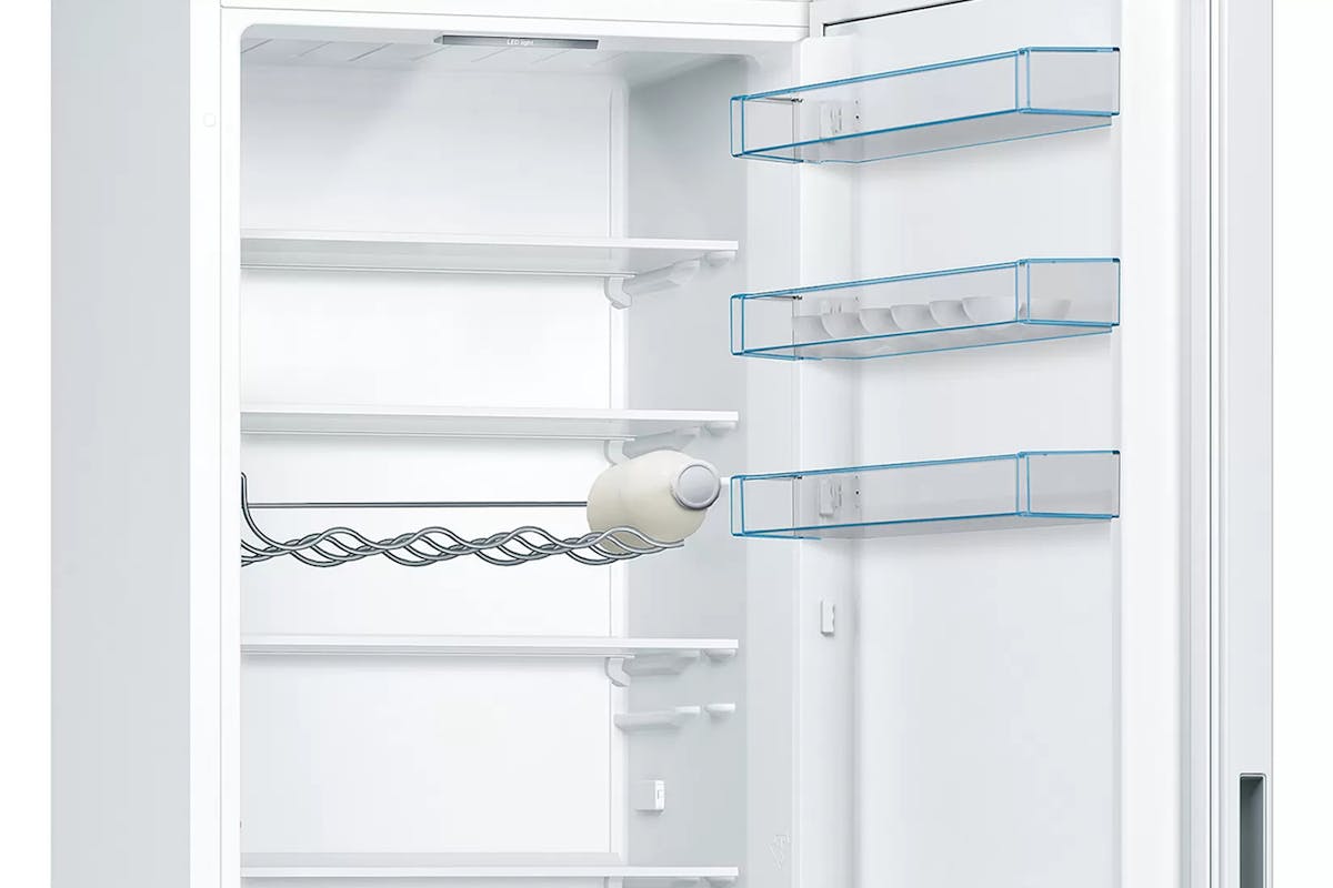 Bosch Series 4 Freestanding Fridge Freezer | KGV39VWEAG-6