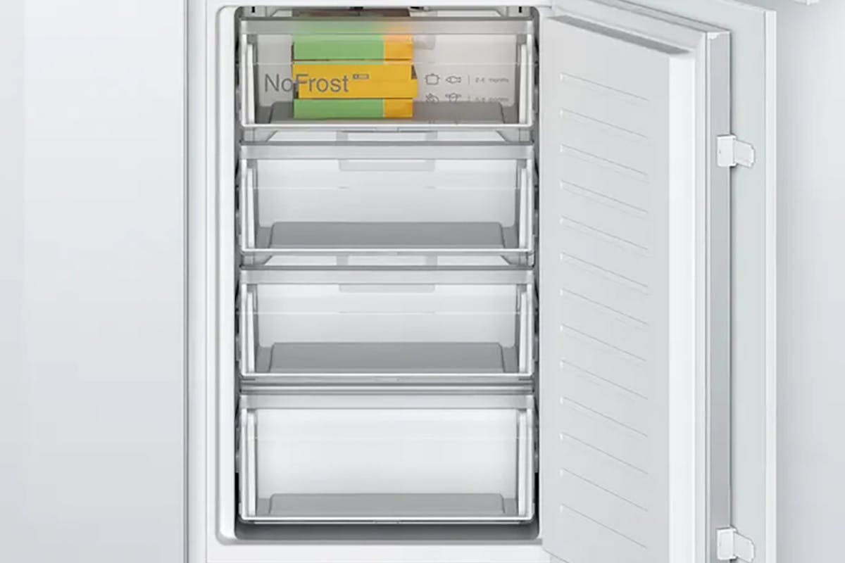 Bosch Series 2 Built-in Fridge Freezer | KIN85NSE0G-5