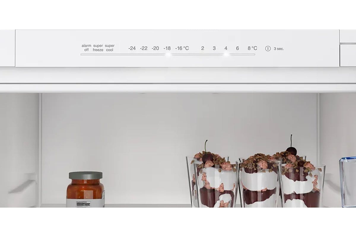 Bosch Series 2 Built-in Fridge Freezer | KIN96NSE0G-3