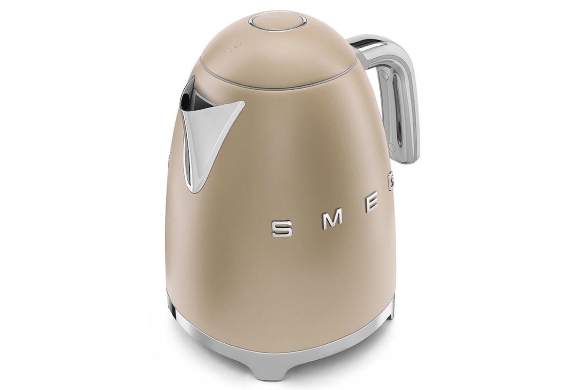 Smeg 1.7L 50's Style Kettle | KLF03CHMUK | Champagne Gold-4