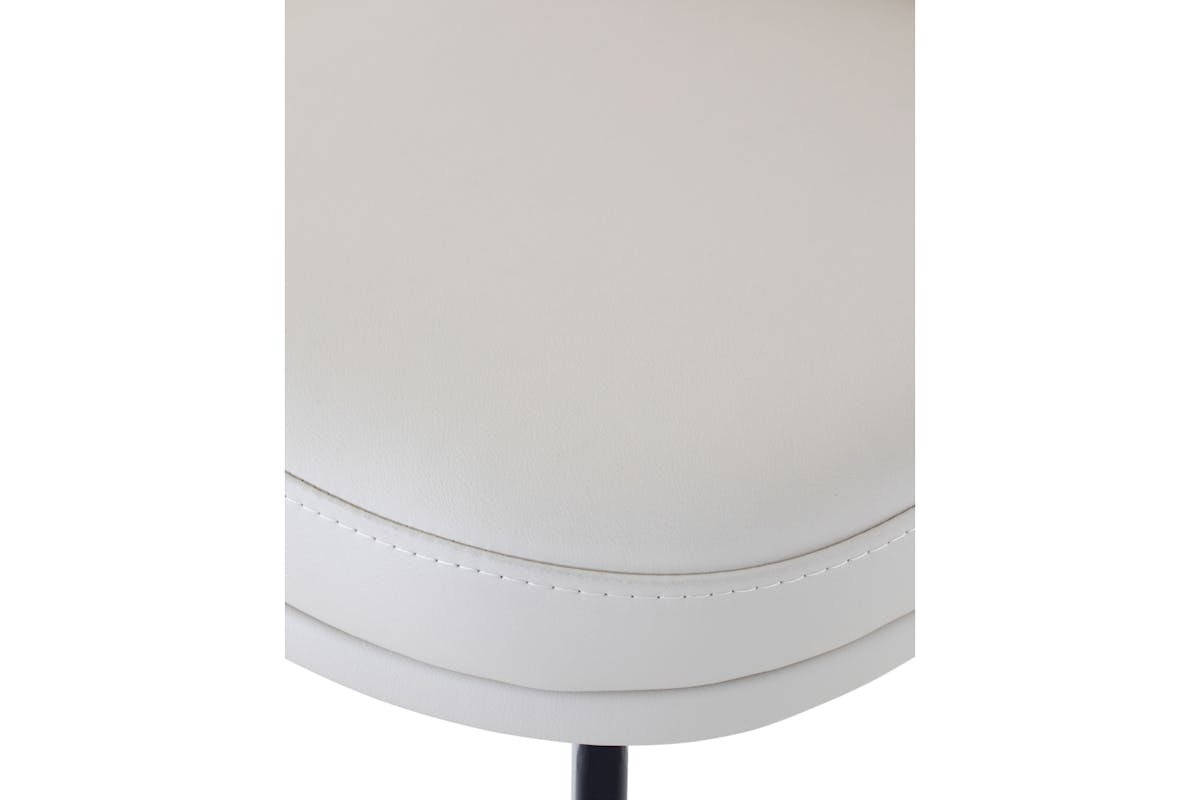 Lantine Dining Chair | Leather | Natural-11