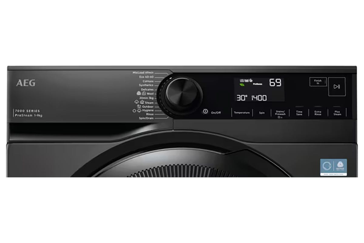 AEG 7000 Series ProSteam 9kg Freestanding Washing Machine | LFSR7494U4B-2