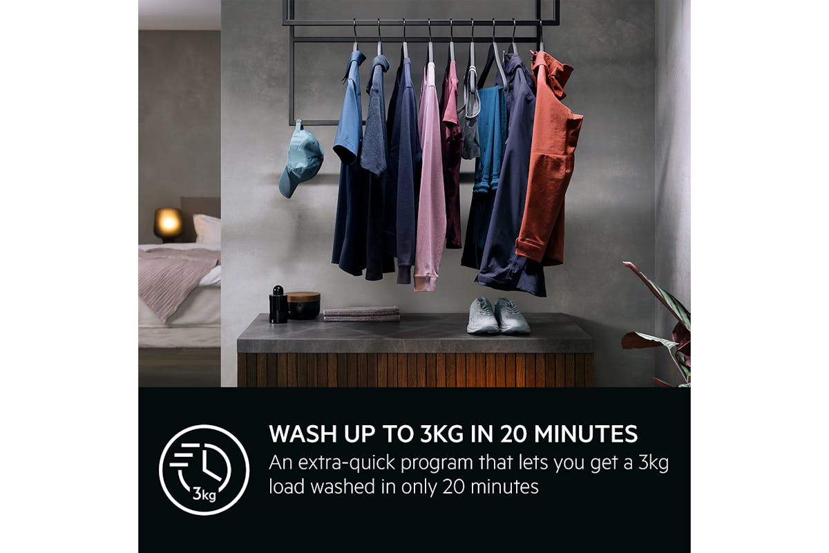 AEG 7000 Series ProSteam 9kg Freestanding Washing Machine | LFSR7494U4B-9