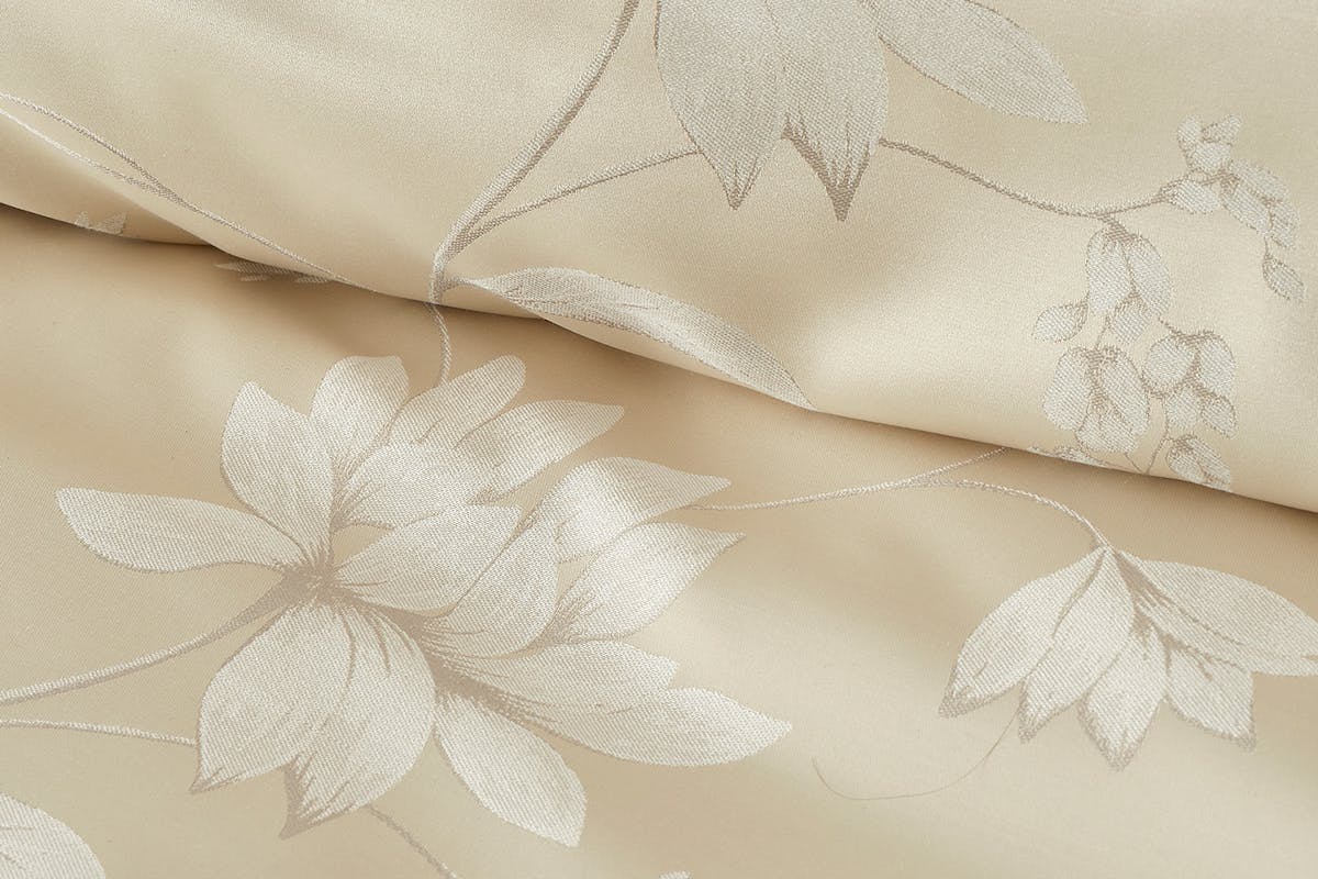 Soiree | Lilly Jacquard Duvet Cover Set | Champagne | Double-3