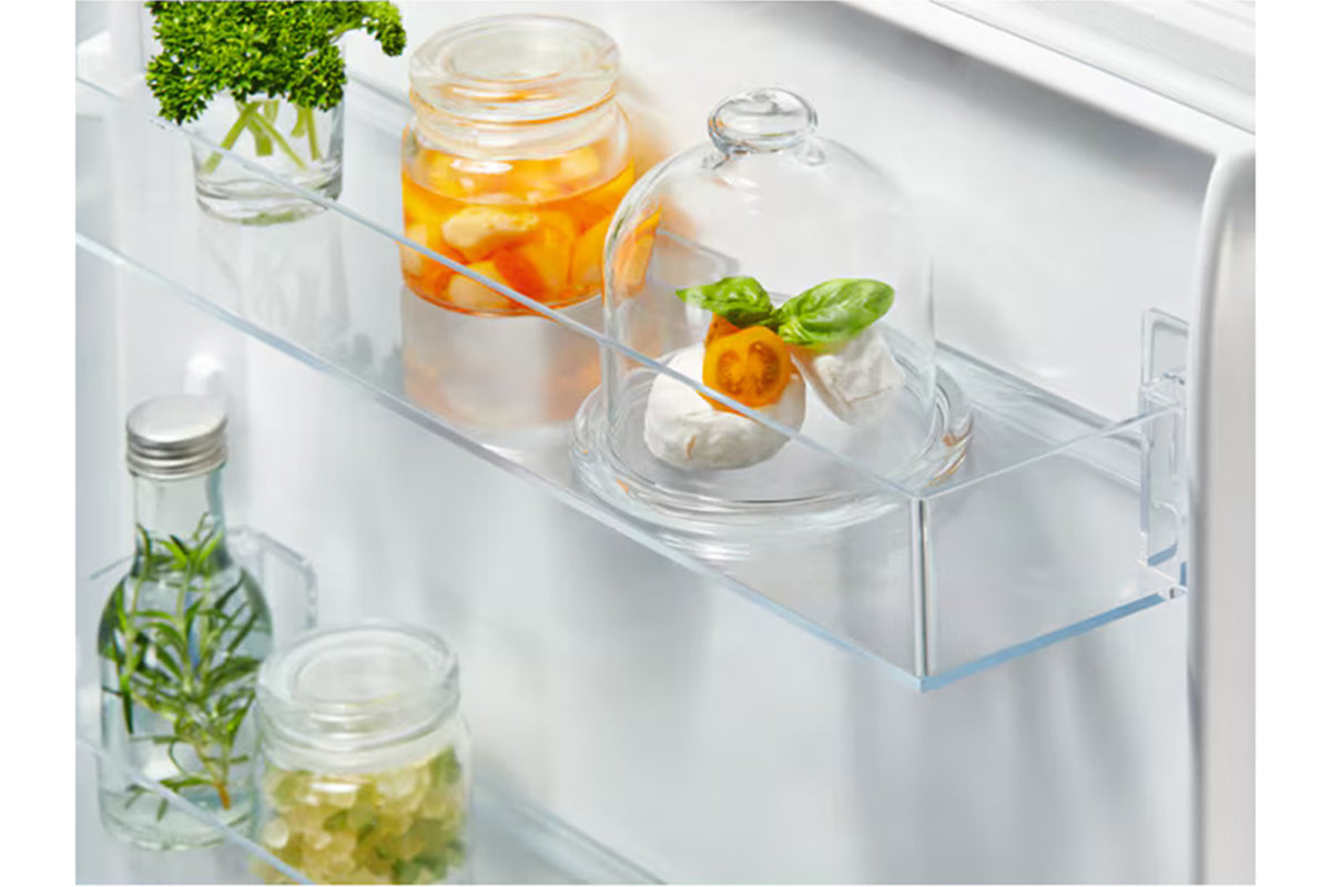 Electrolux 700 GreenZone Built-in Fridge Freezer | LNA7NE18S-5