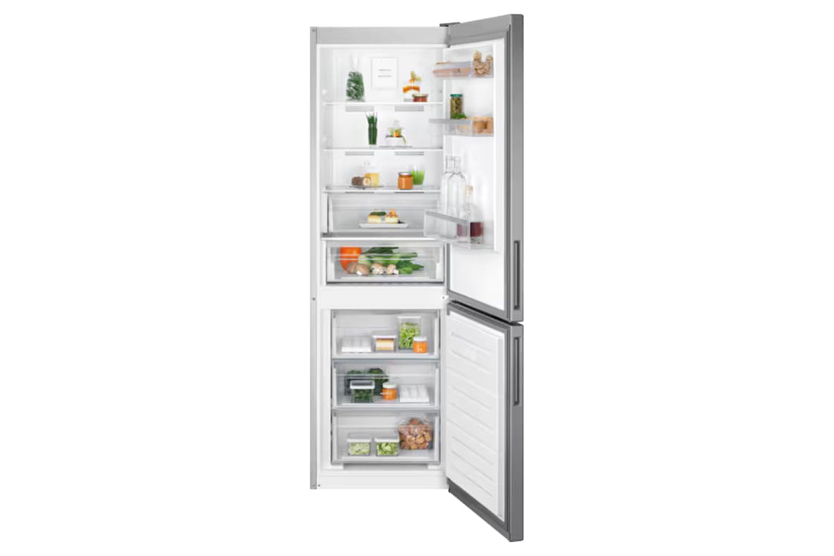 Electrolux 600 Series Freestanding Fridge Freezer | LNT6ME32U2-3