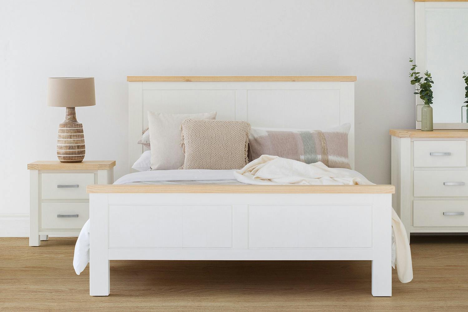 Cotswold Bed Frame | Double | 4ft6 | White/Natural
