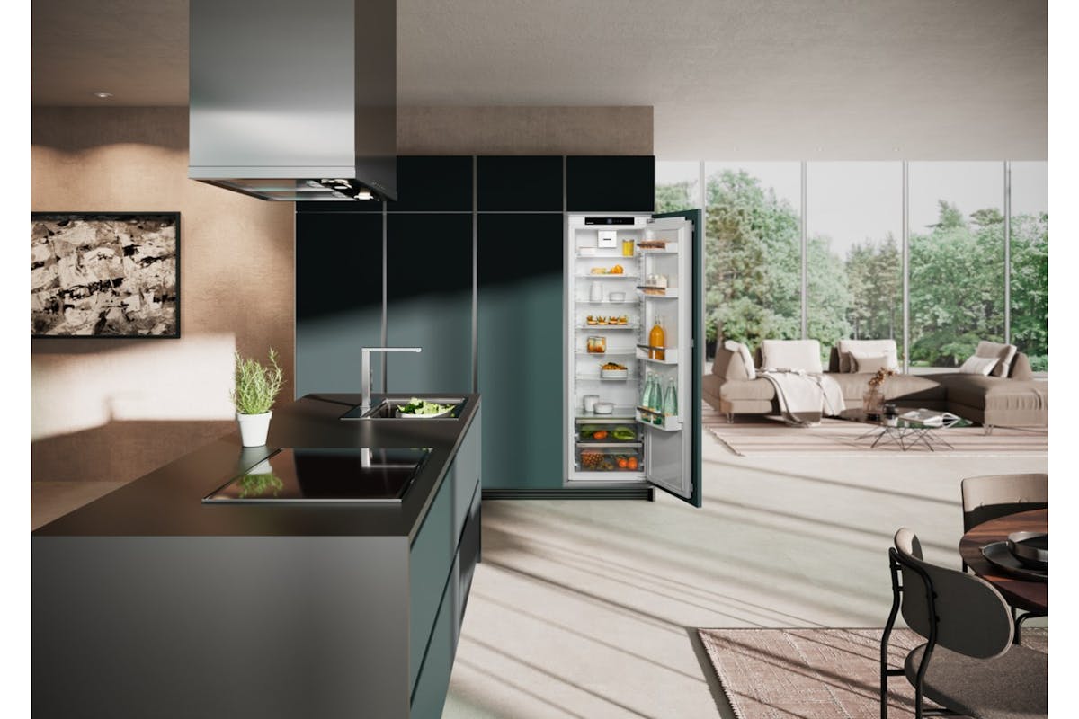 Liebherr 5100 Pure Integrated Fridge | IRE5100-4