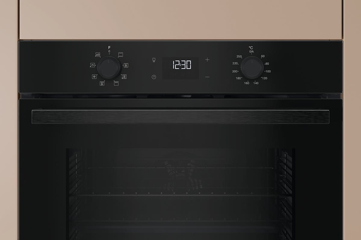 Hotpoint Built-In Electric Single Oven | HO3K55CBUK-4
