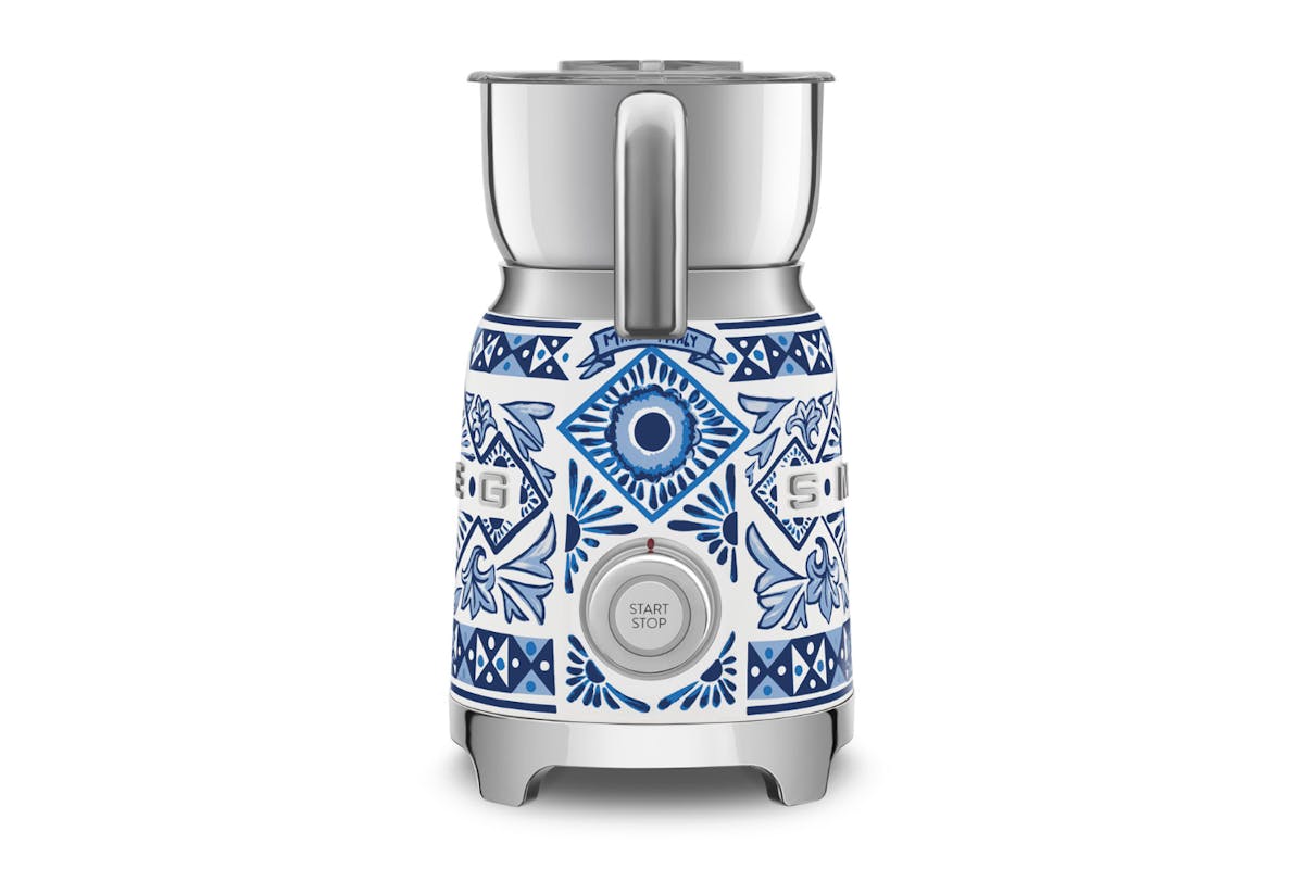 Smeg 50's Style Dolce & Gabbana Milk Frother | MFF01DGBUK-3
