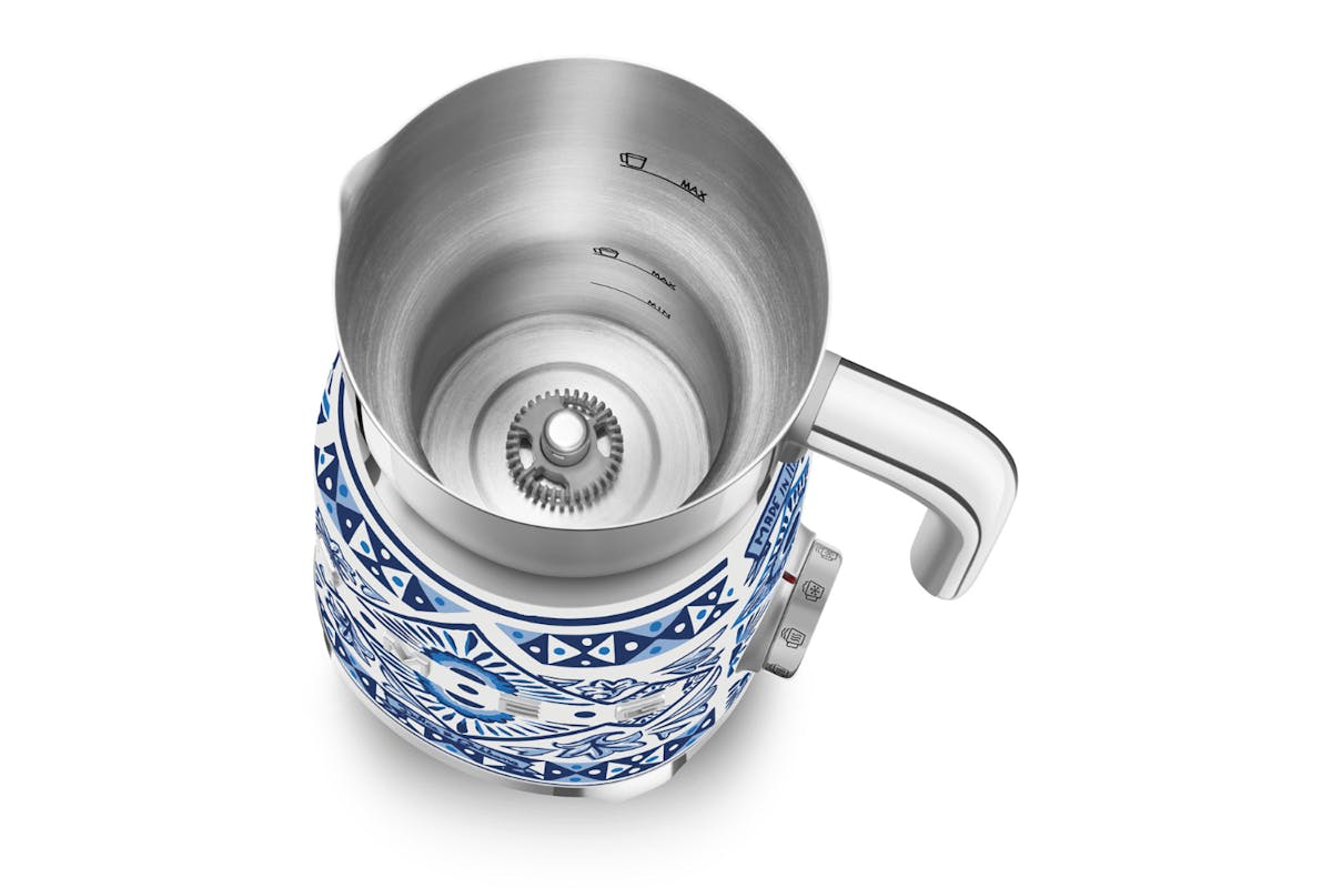 Smeg 50's Style Dolce & Gabbana Milk Frother | MFF01DGBUK-7