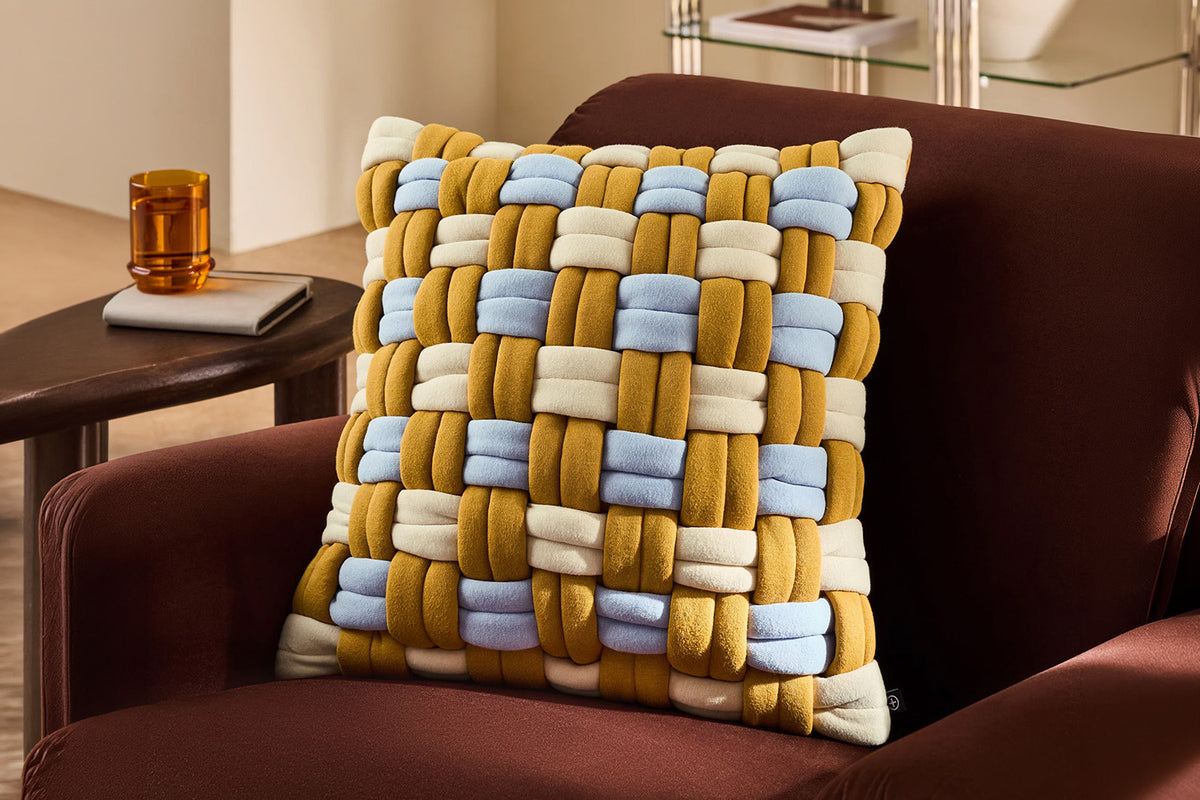 Morven Lattice Cushion | Orche | 45 x 45 cm-2