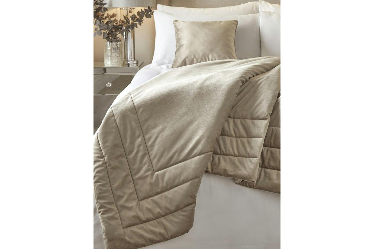 Melanie Linen Bedspread | 150 x 220 cm | Beige-2