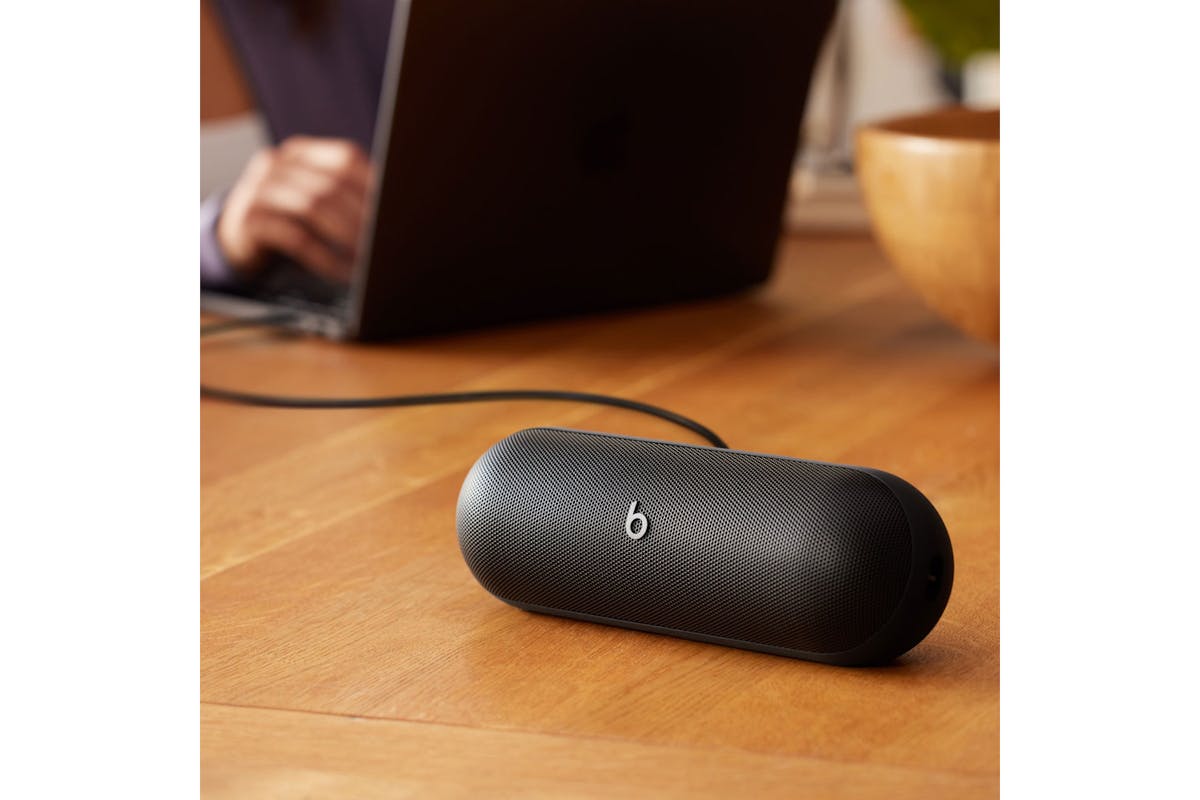 Beats Pill Wireless Portable Bluetooth Speaker | Matt Black-6