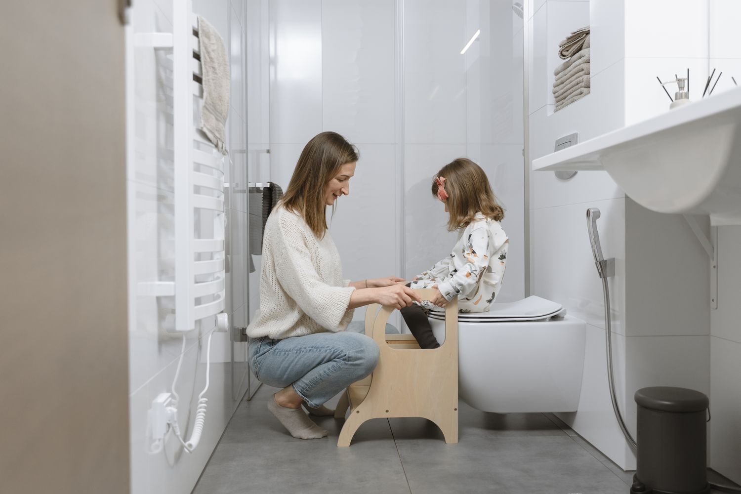 Ette Tete Adjustable Step Stool Miimo Mocha Mousse | Helper Tower | Wood | Adjustable Height-2