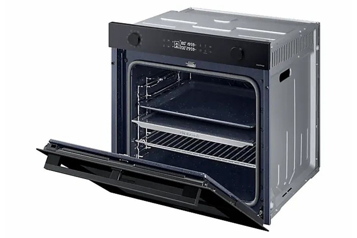 Samsung Series 4 Built-in Single Oven | NV7B45305AK-6