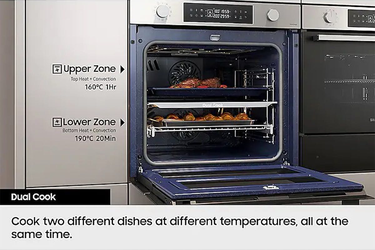 Samsung Series 5 Steam Double Oven | NV7B5775XAK/U4-3