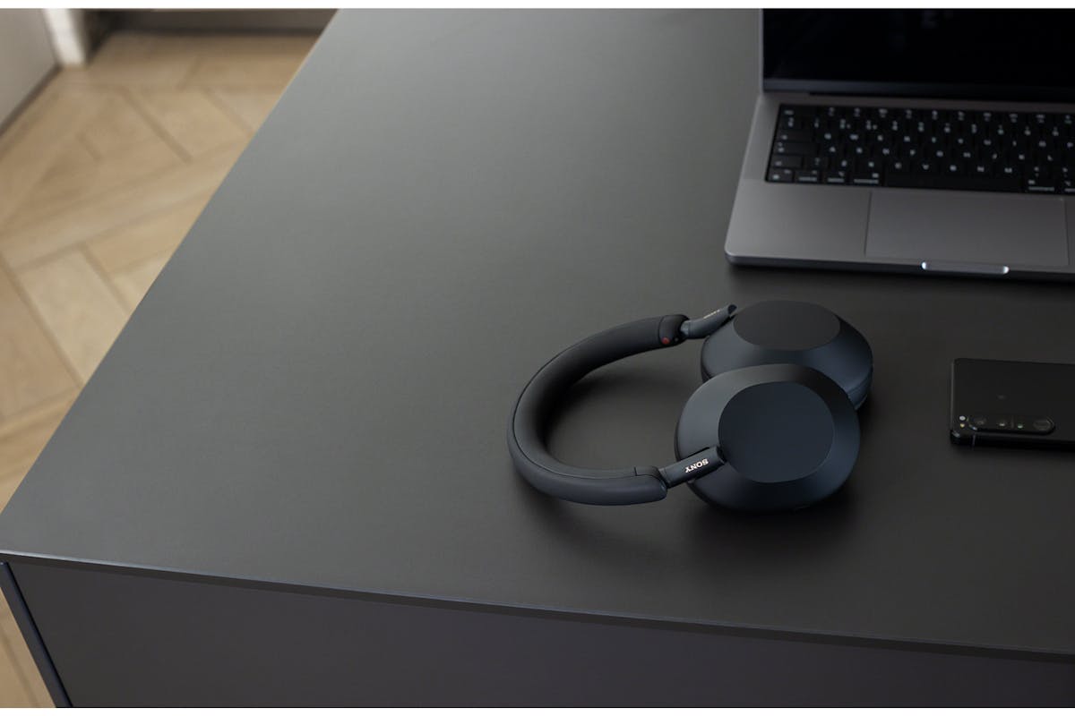 Sony WH-1000XM5 Over-Ear Wireless Noise Cancelling Headphones | Black-11