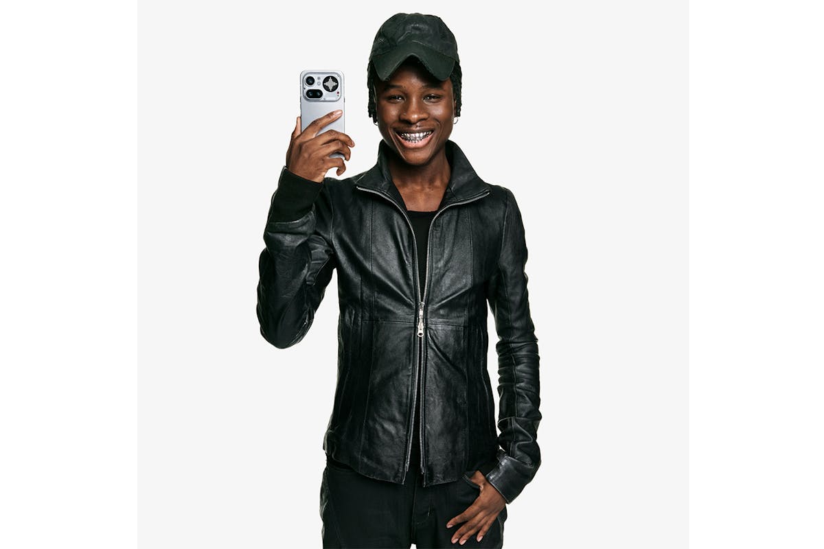 Nothing Phone (4a) Pro | 12GB | 256GB | Silver-10