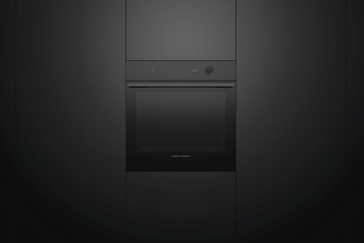 Fisher & Paykel Series 7 Built-in Single Oven | OB60SM16PLB1-2