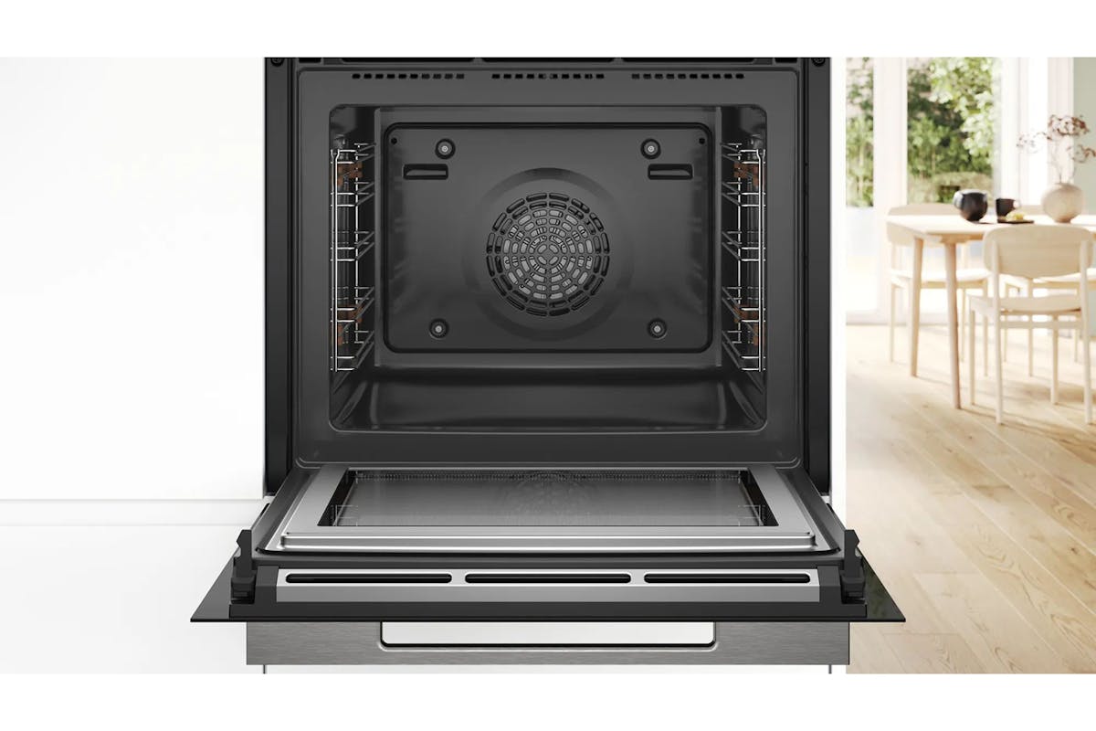 Bosch Series 8 Built-in Single Oven with Microwave | HMG7764B1B-4