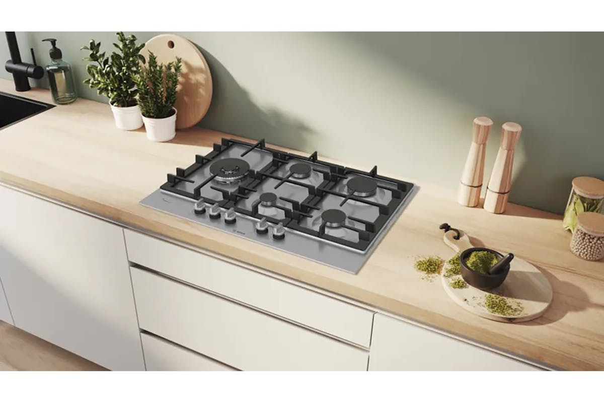 Bosch Series 6 75cm Built-in Gas Hob | PCS7A5I90-2